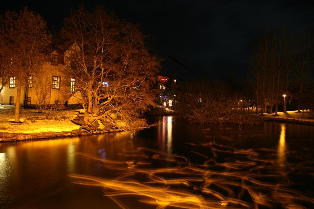 Árból Guesthouse Húsavík Esterno foto