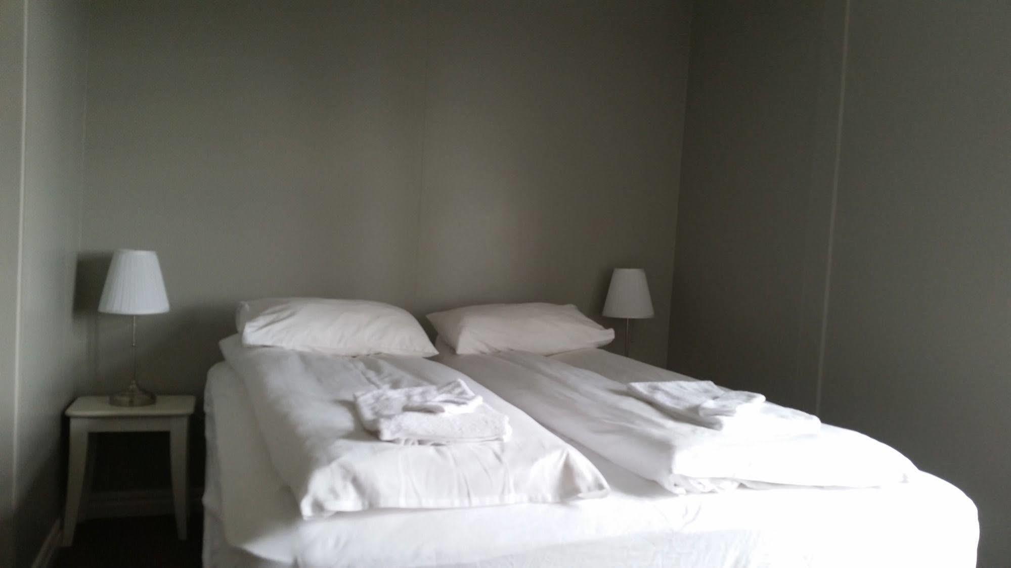 Árból Guesthouse Húsavík Esterno foto